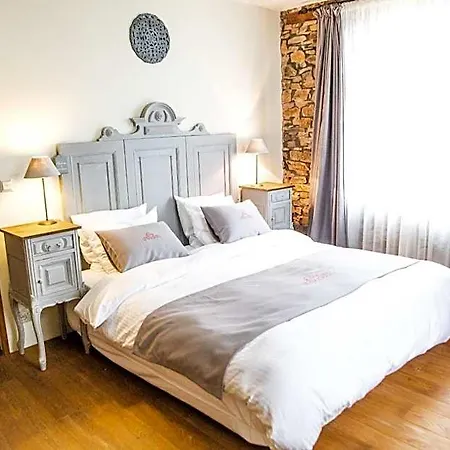 Le Tapis Rouge Bed & Breakfast