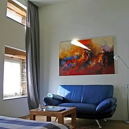Le Tapis Rouge Bed & Breakfast 3*