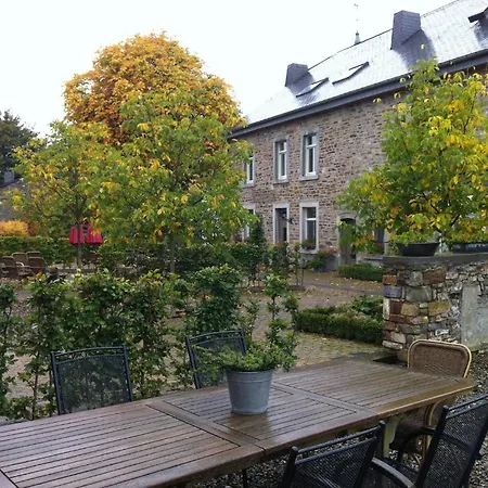 Le Tapis Rouge Bed & Breakfast