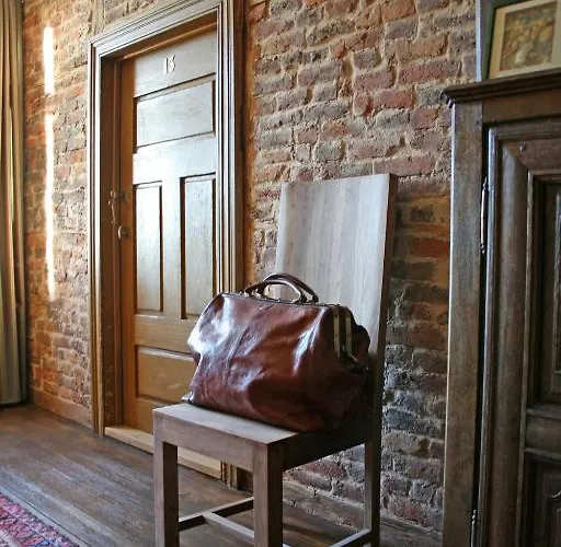 ベッド・アンド・ブレックファスト Le Tapis Rouge ヴィエルサルム